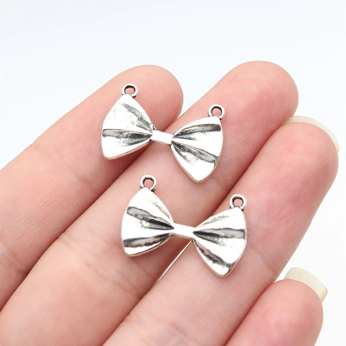21x15mm 1.25g Multicolor Zinc Alloy Bow Tie Charm Pendant for DIY Necklace Bracelet Jewelry Making