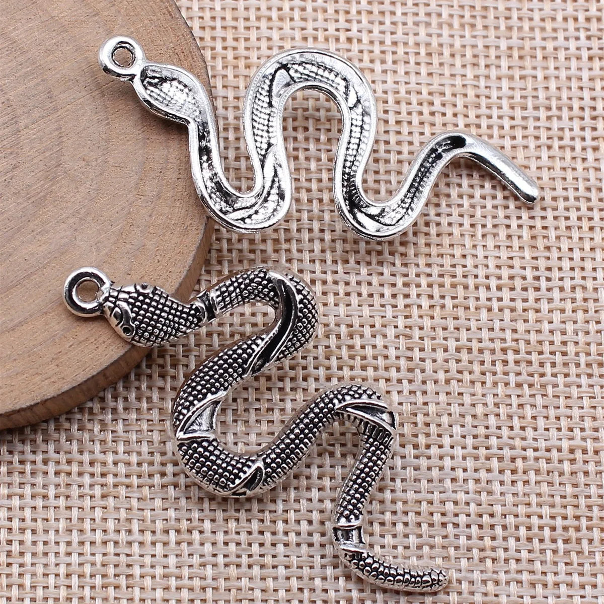 53x23mm 3.6g Multicolor Zinc Alloy Snake Charm Pendant for DIY Gothic Necklace Bracelet Jewelry Making