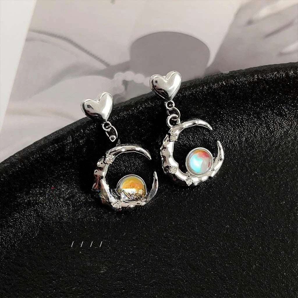 Sweet Cool Liquid Moon Heart Chain Copper Stud Earrings Minimalist Geometric Jewelry