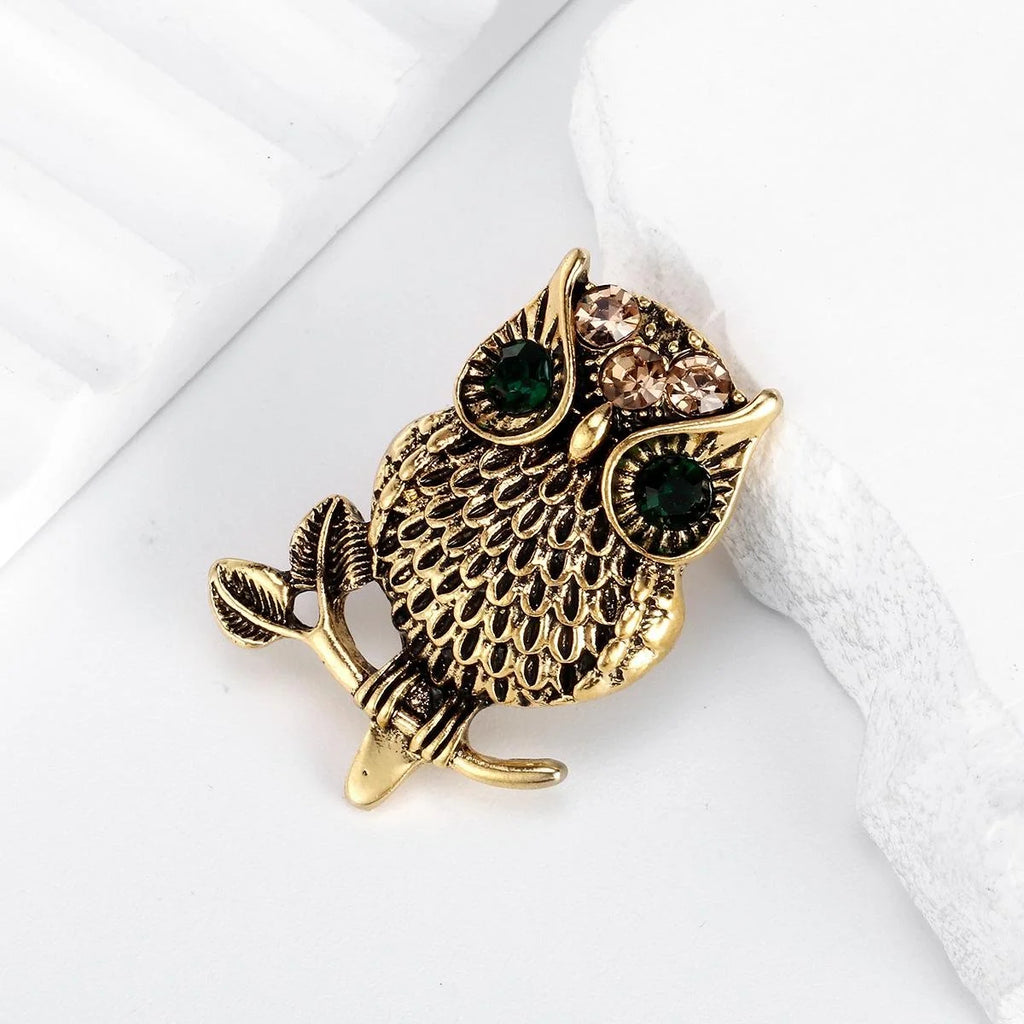 Vintage Gold Alloy Owl Brooch With Green Rhinestone Eyes, Elegant Animal Lapel Pin Suit Accessory Gift