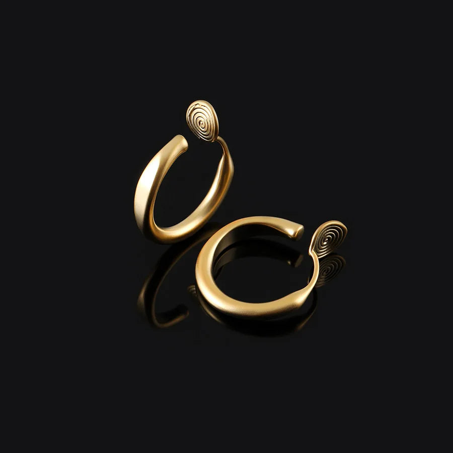 Vintage Matte Gold Alloy C-Shaped Hoop Stud & Clip On No Piercing Minimalist Round Earrings