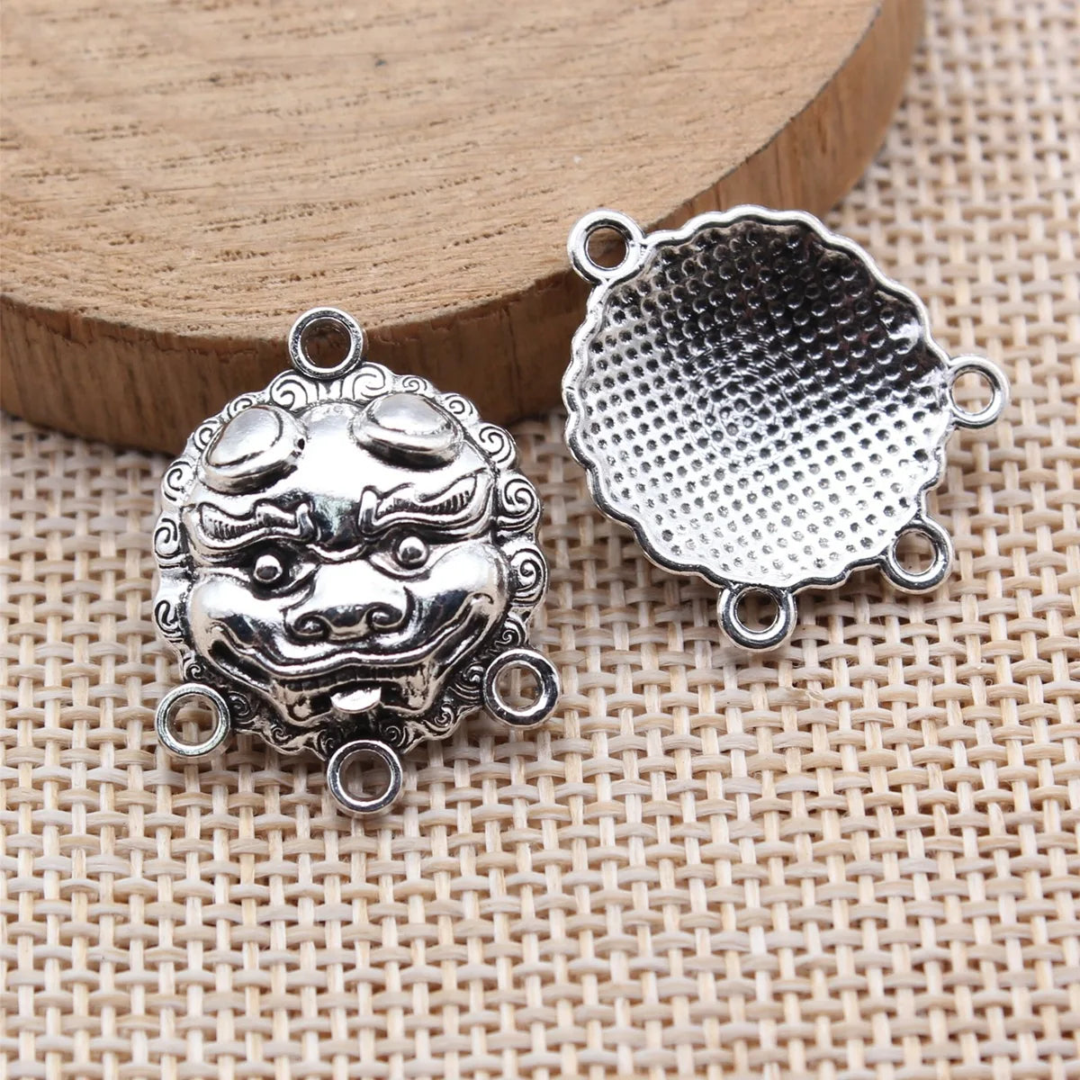 25x20mm 3.3g Antique Silver Zinc Alloy Chinese Lion Dance Multi Hole Connector Charm for Jewelry DIY