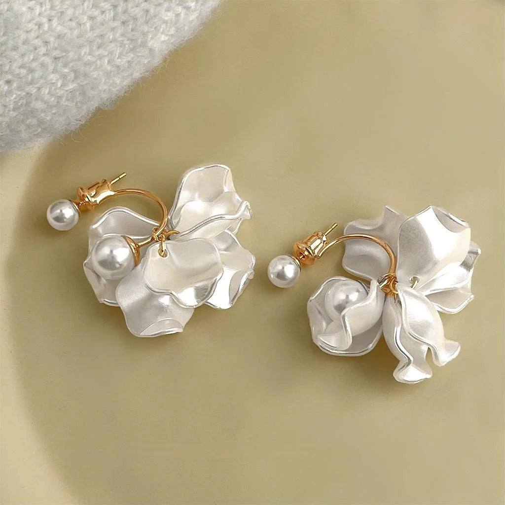 Sweet Forest Style Handmade 3D Flower Drop Earrings With High Gloss Pearl Resin Copper Design