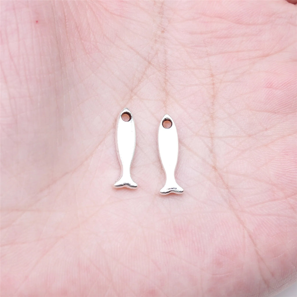 16x5mm 0.5g Antique Silver Zinc Alloy Small Fish Charm Pendant for Necklace Bracelet Making