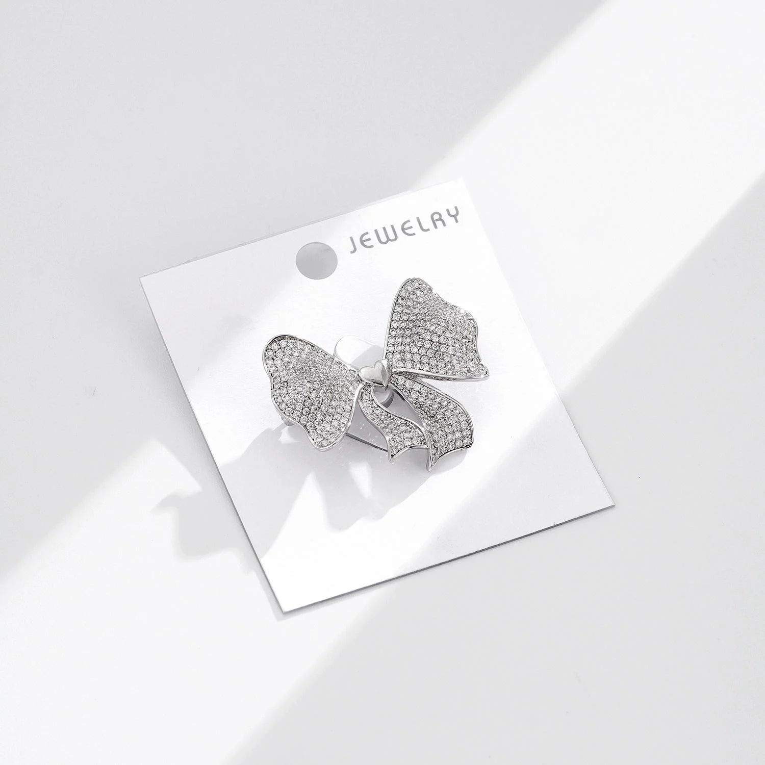 Luxury Rhinestone Bow Brooch For Women, Elegant Alloy Zircon Lapel Pin Corsage Suit Accessory Gift