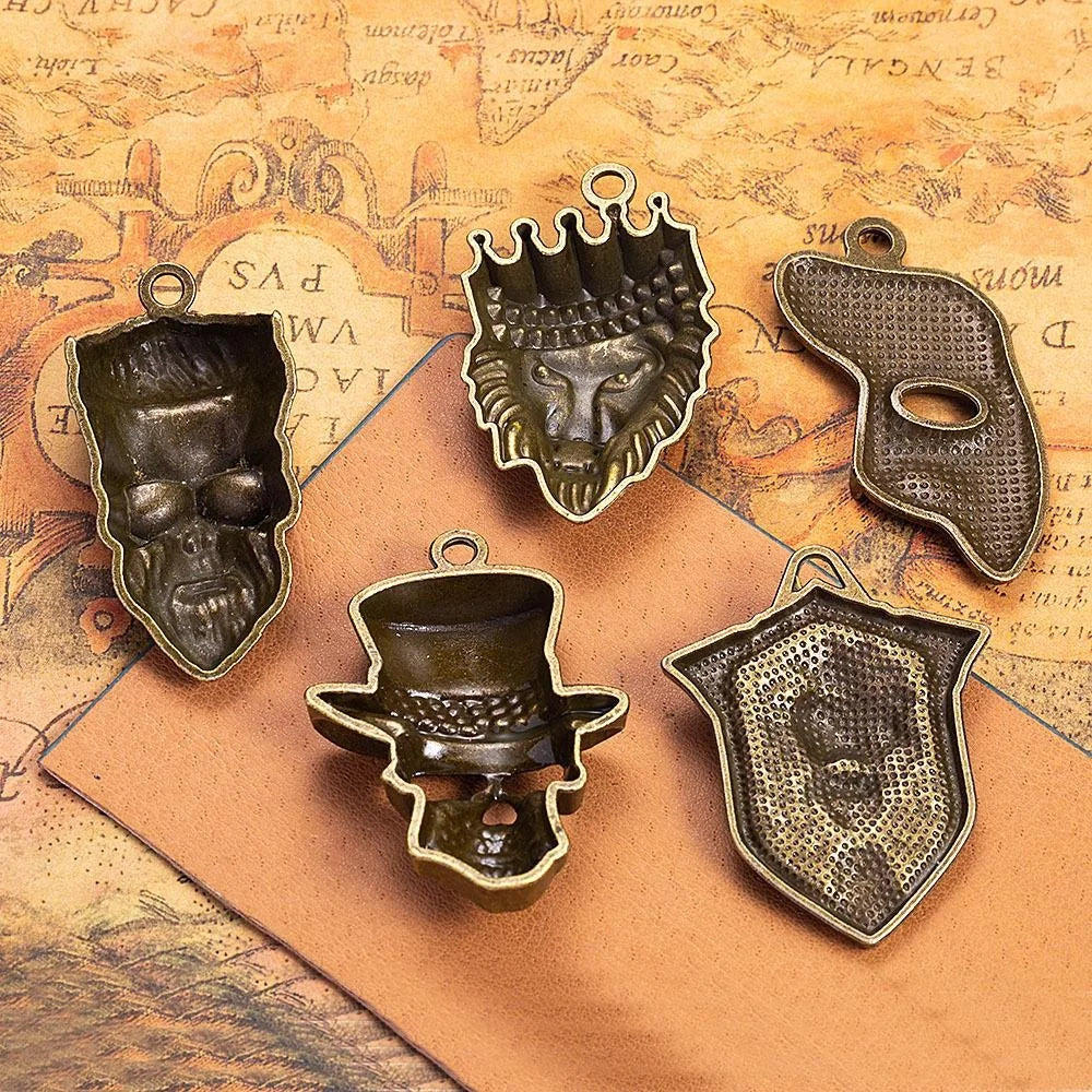 Zinc Alloy Lion Skull Crown Charm Pendant for DIY Necklace Bracelet Jewelry Making