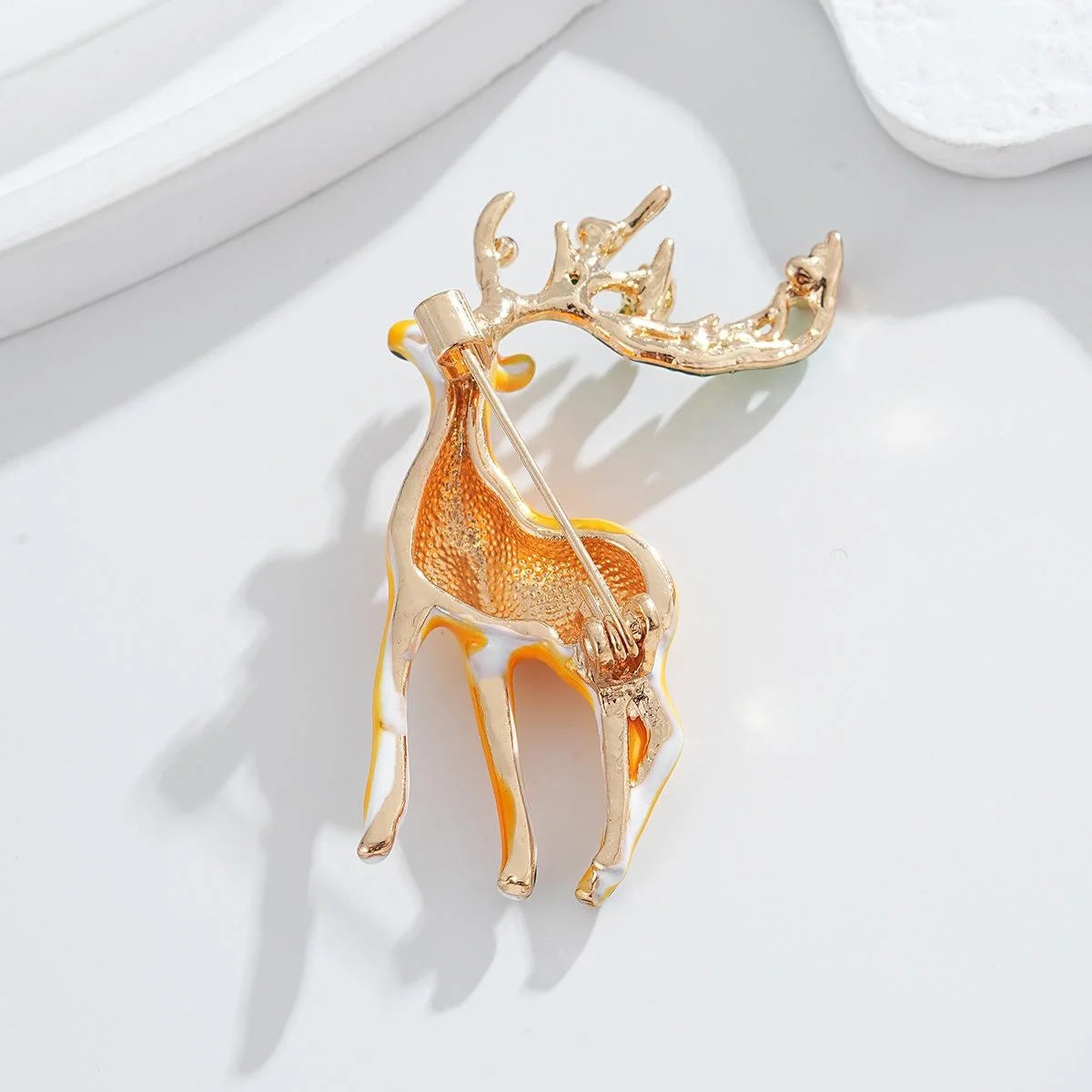 Cute Christmas Reindeer Enamel Alloy Brooch For Women, Creative Lapel Pin Corsage Suit Accessory Gift