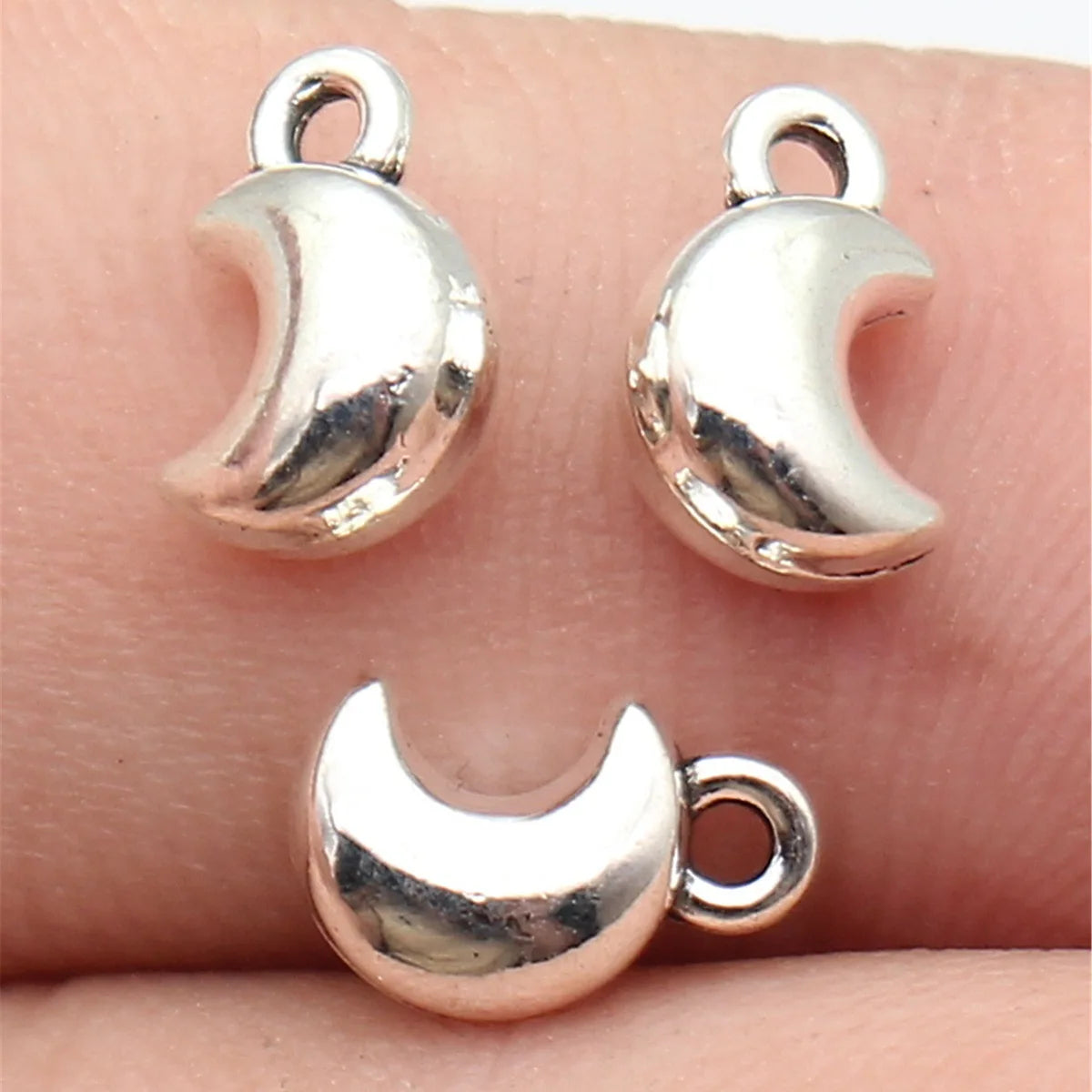 9.5x6.1x4.4mm 0.64g Antique Silver Zinc Alloy Moon Charm Pendant for DIY Bracelet Necklace Jewelry Making