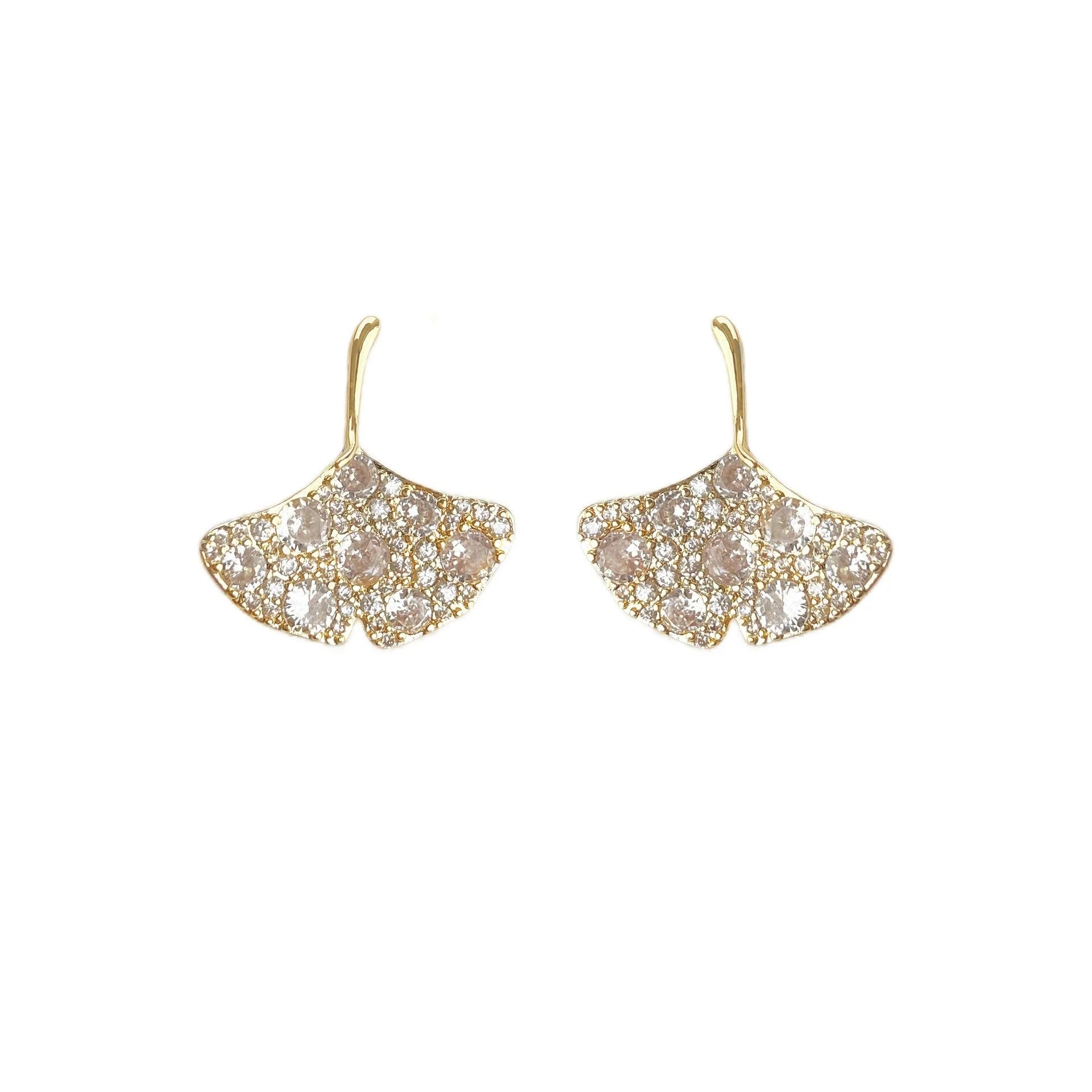 Light Luxury Micro Pave Zircon Ginkgo Leaf Copper Stud Earrings Elegant Floral Jewelry