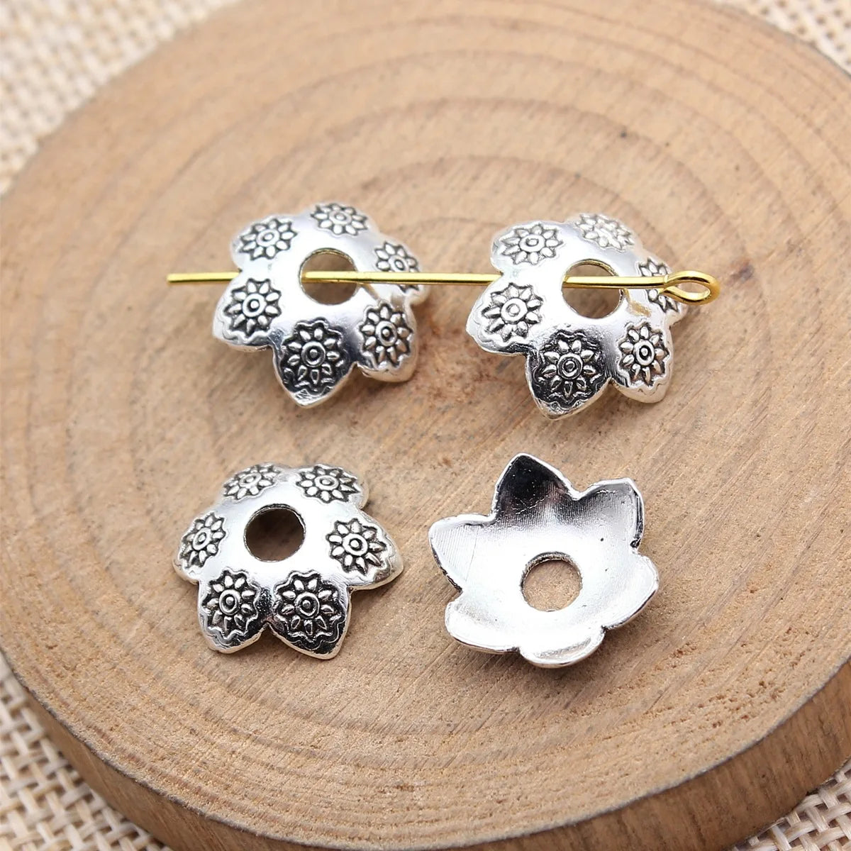 14.5x14.5x4.2mm 0.66g Multicolor Zinc Alloy Flower Bead Caps for DIY Bracelet Necklace Jewelry Findings