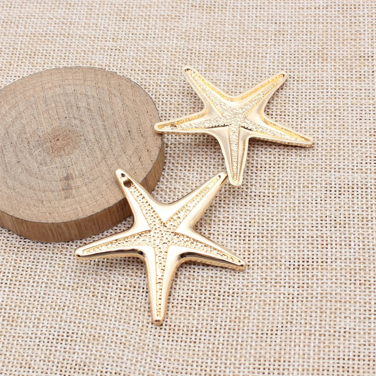 53x50mm 5.6g Multi-Color Zinc Alloy Starfish Charm Pendant for Clothing Trim and DIY Jewelry Making