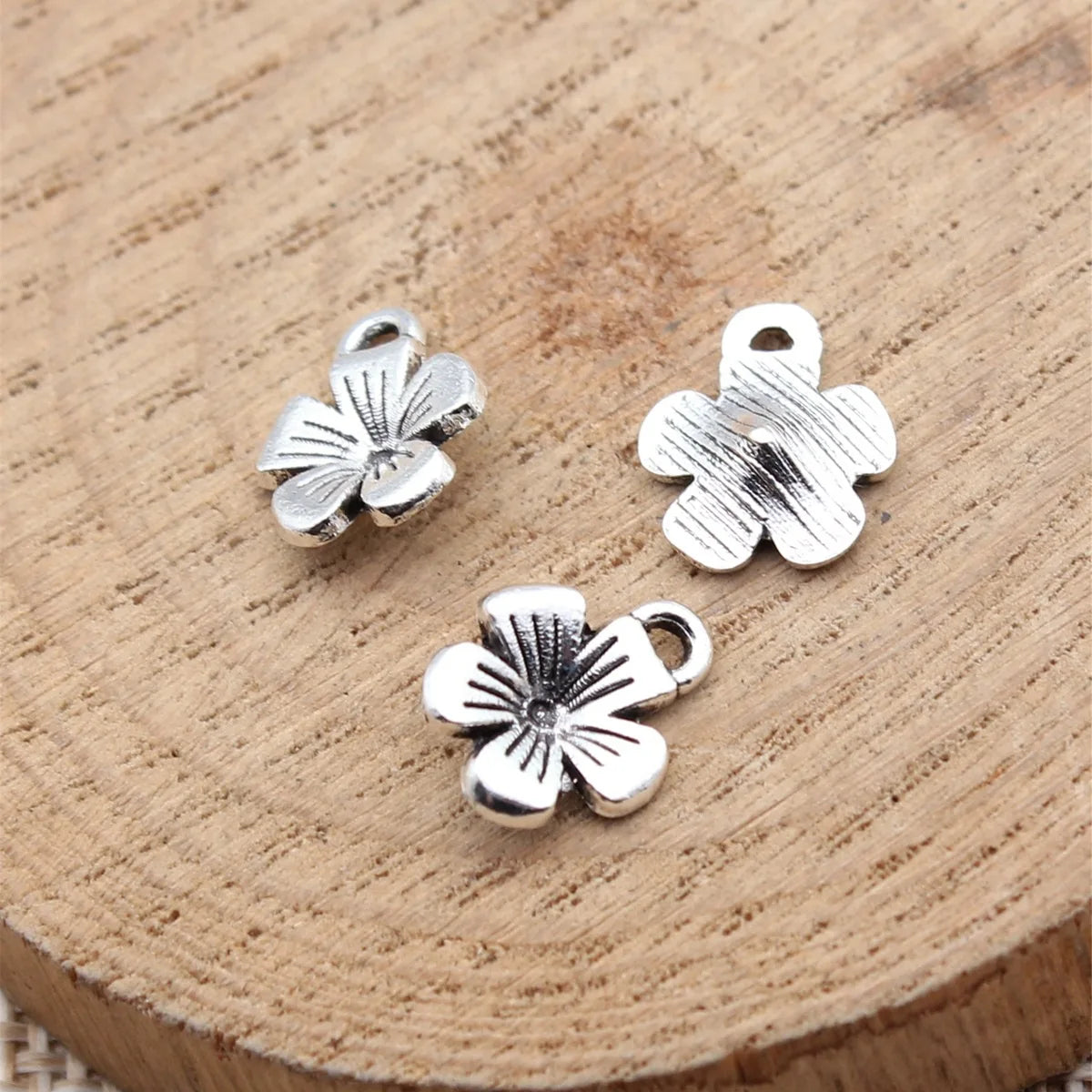 11x9mm 0.39g Antique Silver Zinc Alloy Small Flower Charm Pendant for DIY Bracelet Necklace Jewelry