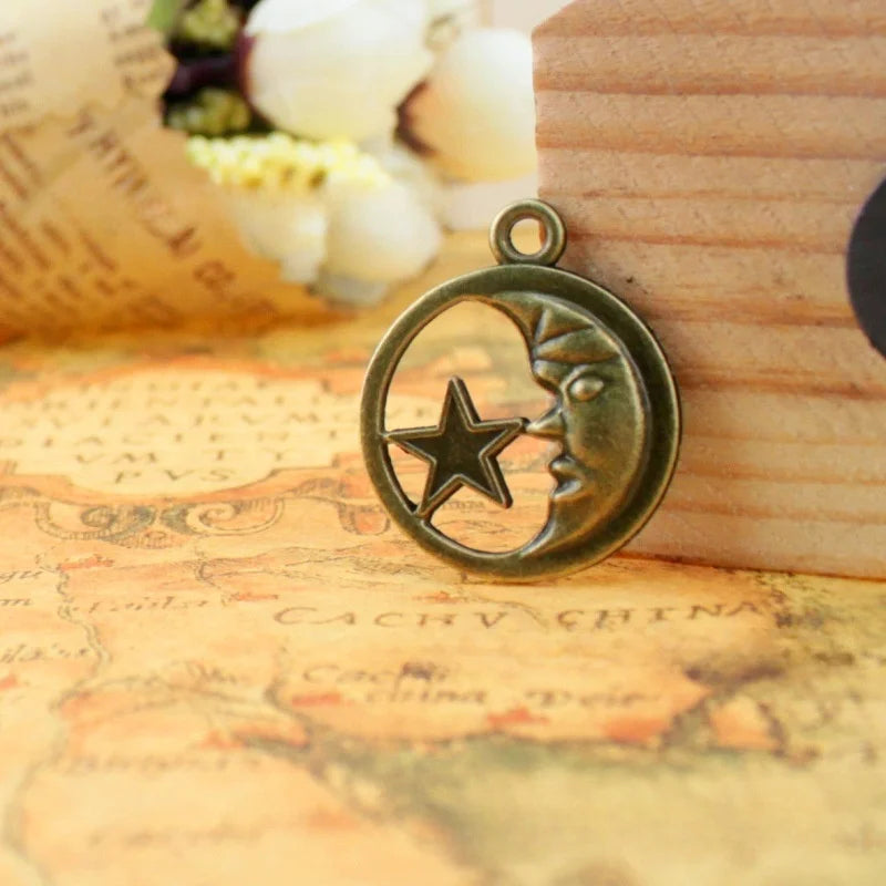 25MM Antique Silver Zinc Alloy Moon And Stars Charm Pendant for DIY Necklace Bracelet Jewelry Making