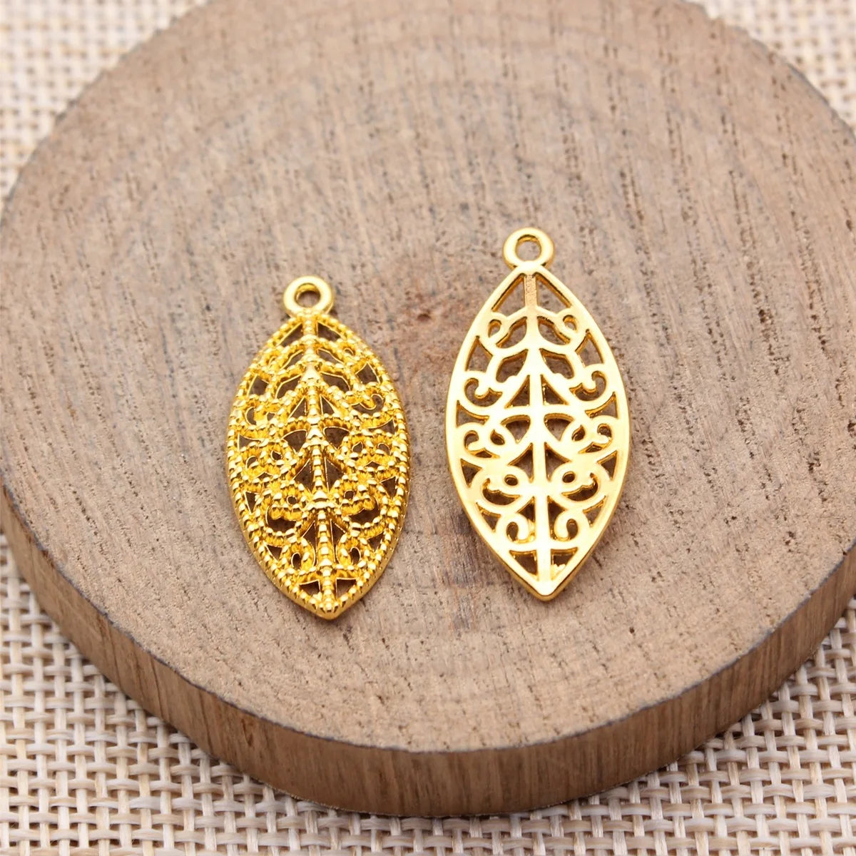 27x12mm 1.1g Multicolor Zinc Alloy Leaf Charm Pendant for Necklace Bracelet Earring DIY Jewelry