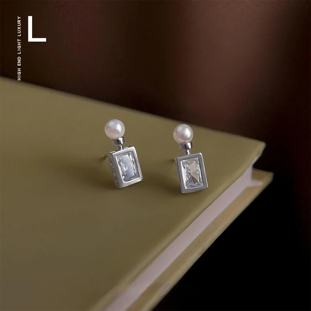 French Elegant Perfume Bottle Stud Earrings Copper Pearl Zircon Geometric Designer Jewelry