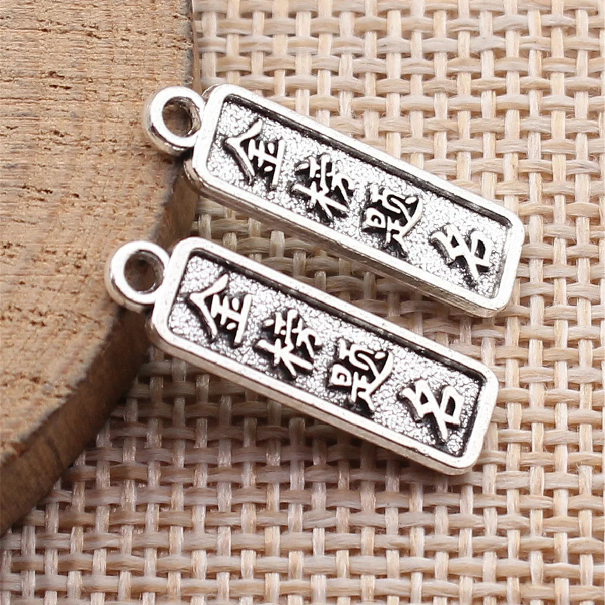 23x6.8x1.8mm 1.2g Antique Silver Zinc Alloy Honor Scroll Charm Pendant for Graduation DIY Jewelry Making