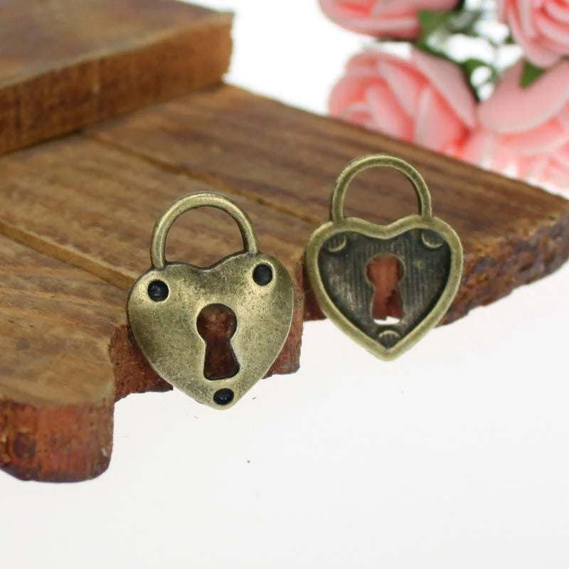 24x18MM Antique Silver Zinc Alloy Heart Lock Charm Pendant for DIY Necklace Bracelet Jewelry Making