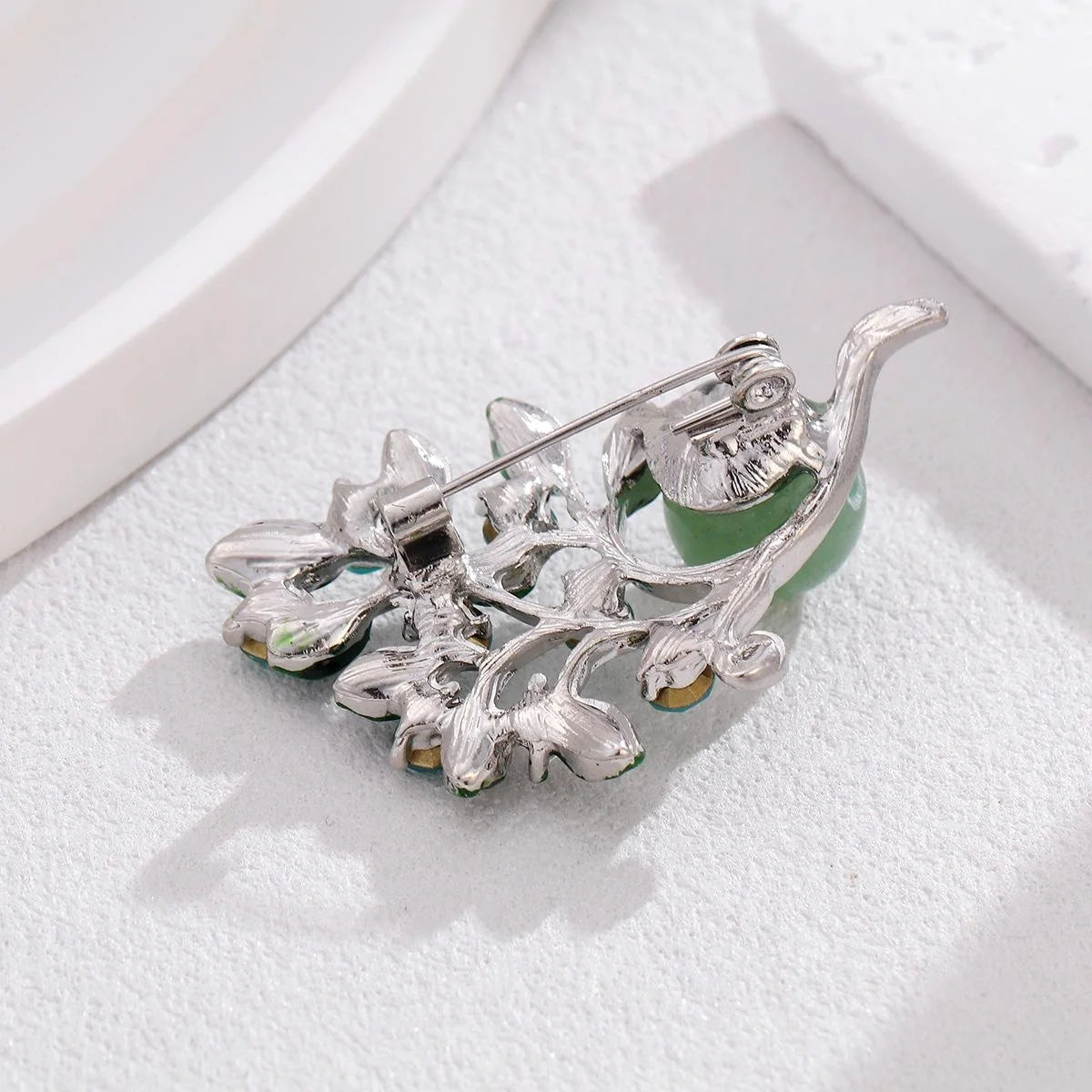 Elegant Tree Leaf Brooch With Turquoise Rhinestones And Faux Pearl, Women's Lapel Pin Suit Accessory Gift