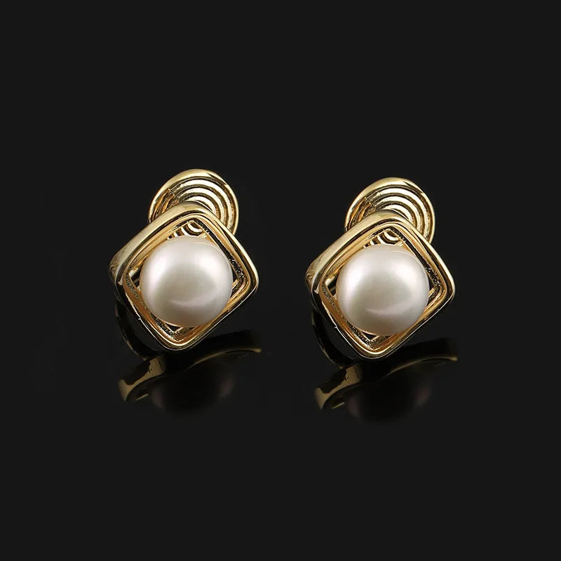 Elegant Square Spiral Freshwater Pearl Alloy Stud & Clip On No Piercing Commuter Statement Earrings
