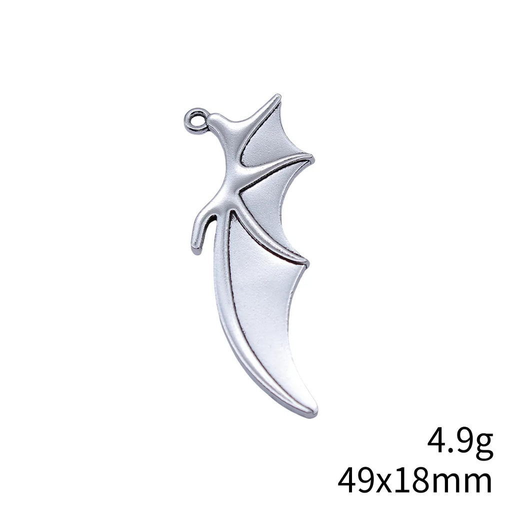 49x18mm 4.9g Antique Silver Zinc Alloy Vampire Bat Wings Charm Pendant for DIY Gothic Jewelry Making
