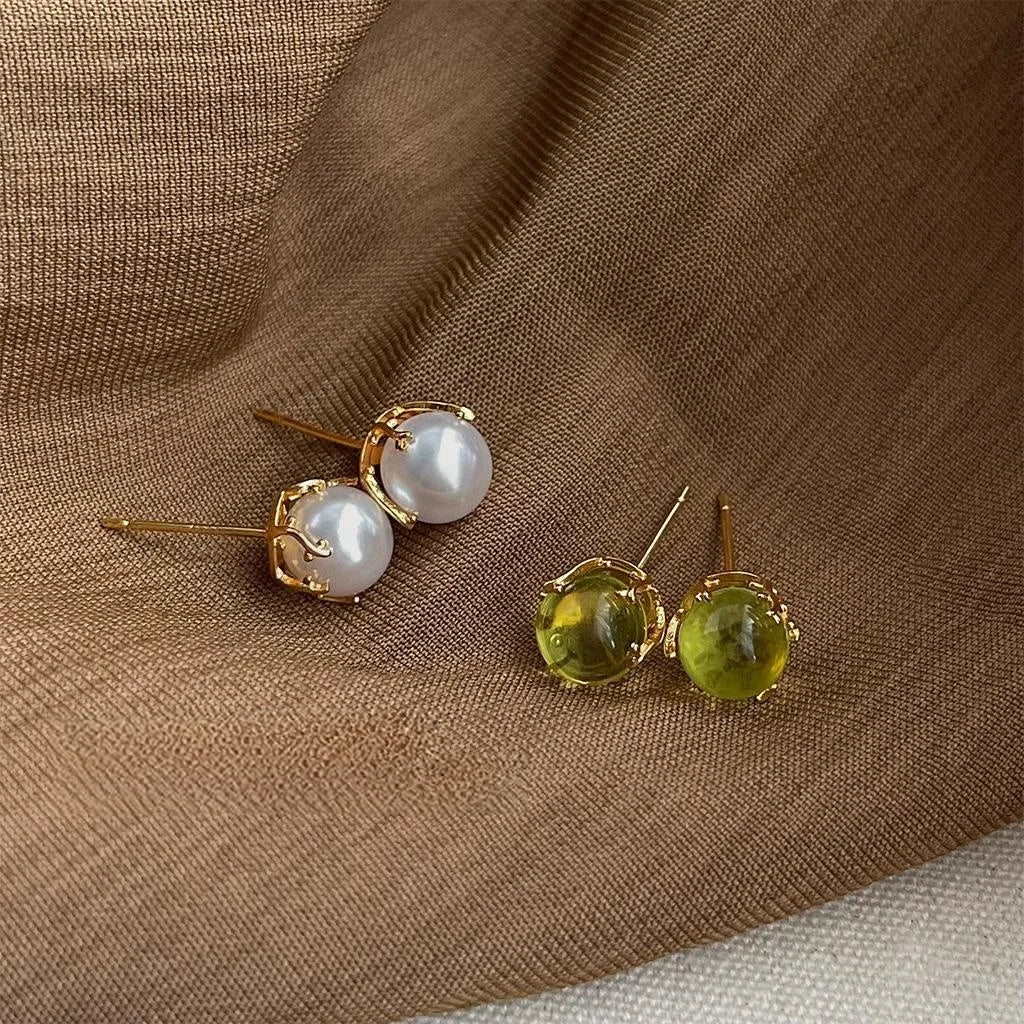 Minimalist French Retro Green Pearl Stud Earrings Copper Round Bead Elegant Jewelry