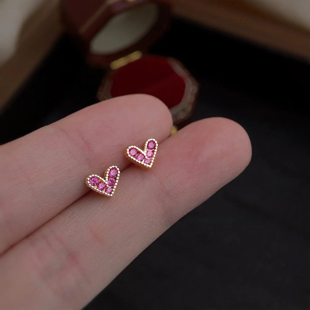 Mini Rose Red Heart Bear Zircon Stud Earrings For Women Fresh Minimalist Commuter Jewelry