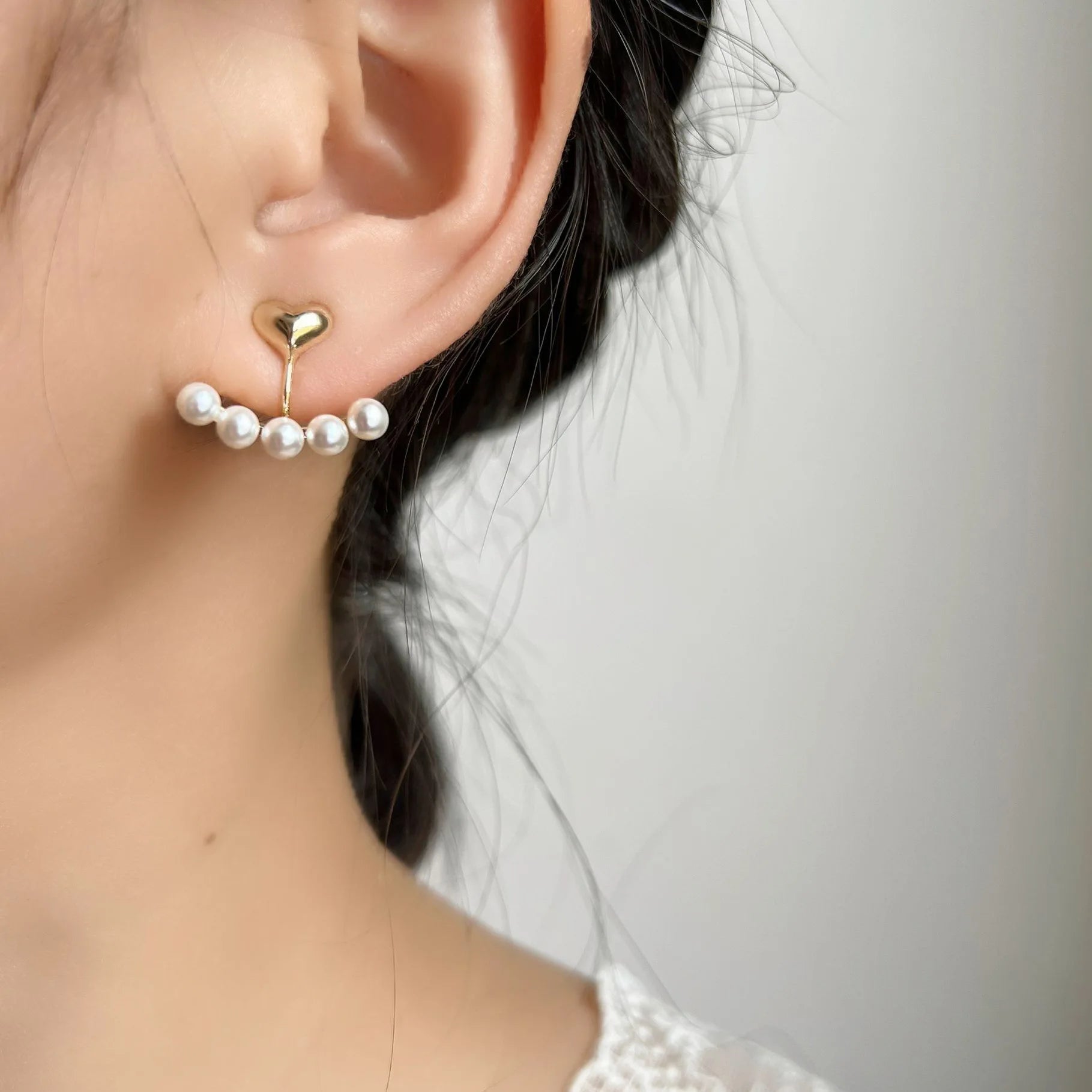 Elegant Gold Alloy Heart Spiral Pearl Back Ear Stud & Clip On No Piercing Fashion Earrings