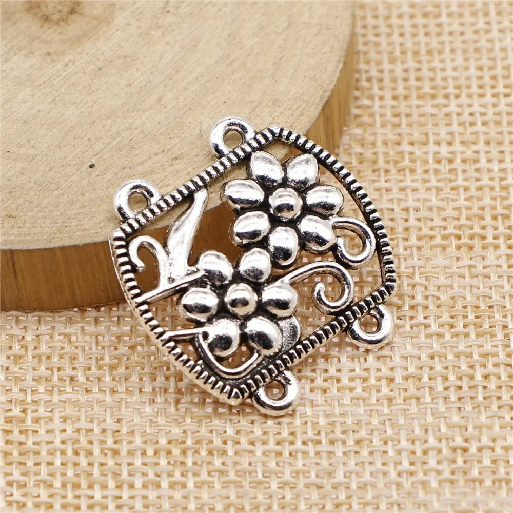 28x29mm 3.8g Antique Silver Zinc Alloy Four Hole Body Chain Connector Charm for DIY Jewelry Making