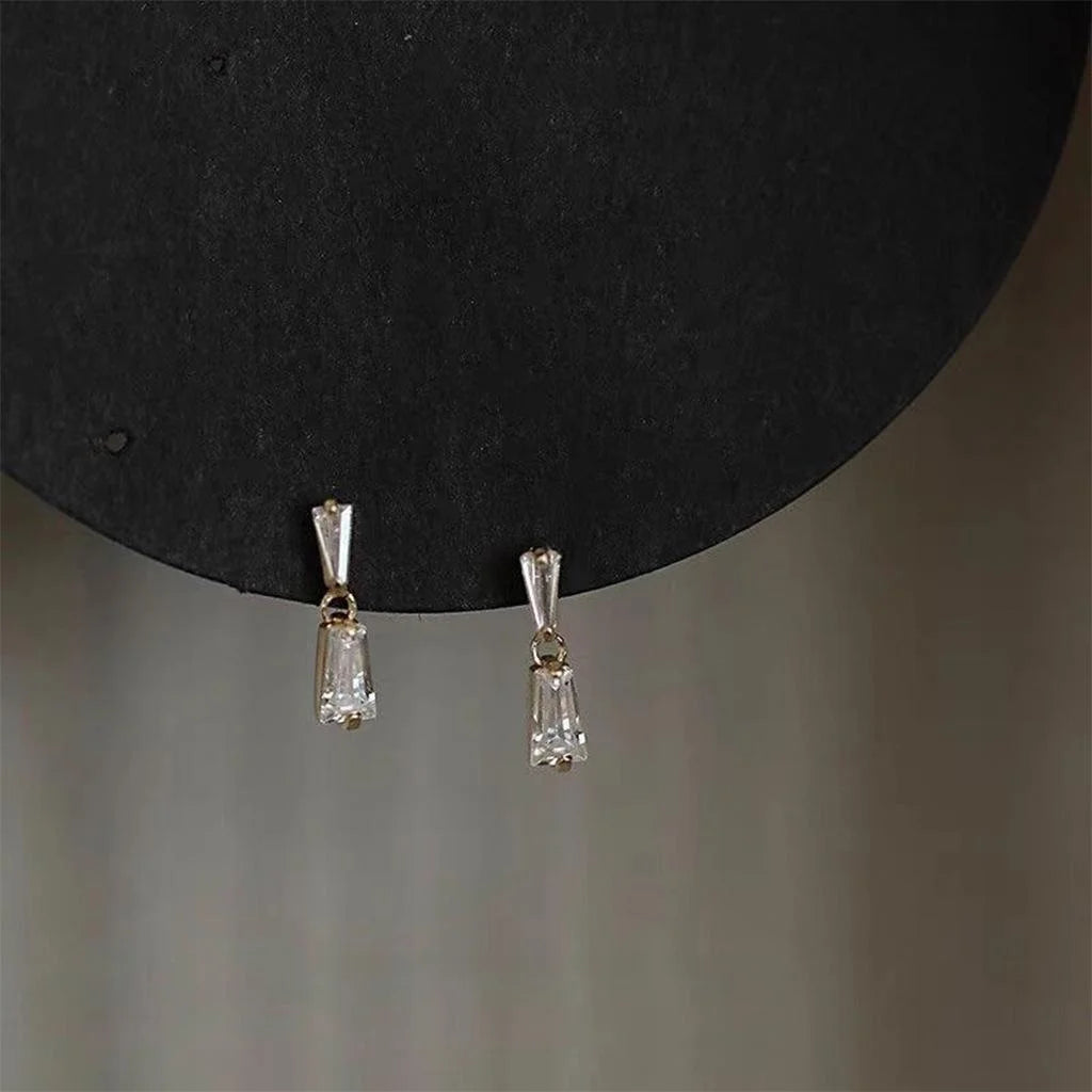 Micro Pave Zircon Mini Hourglass Copper Stud Earrings For Women Minimalist Geometric Daily Wear