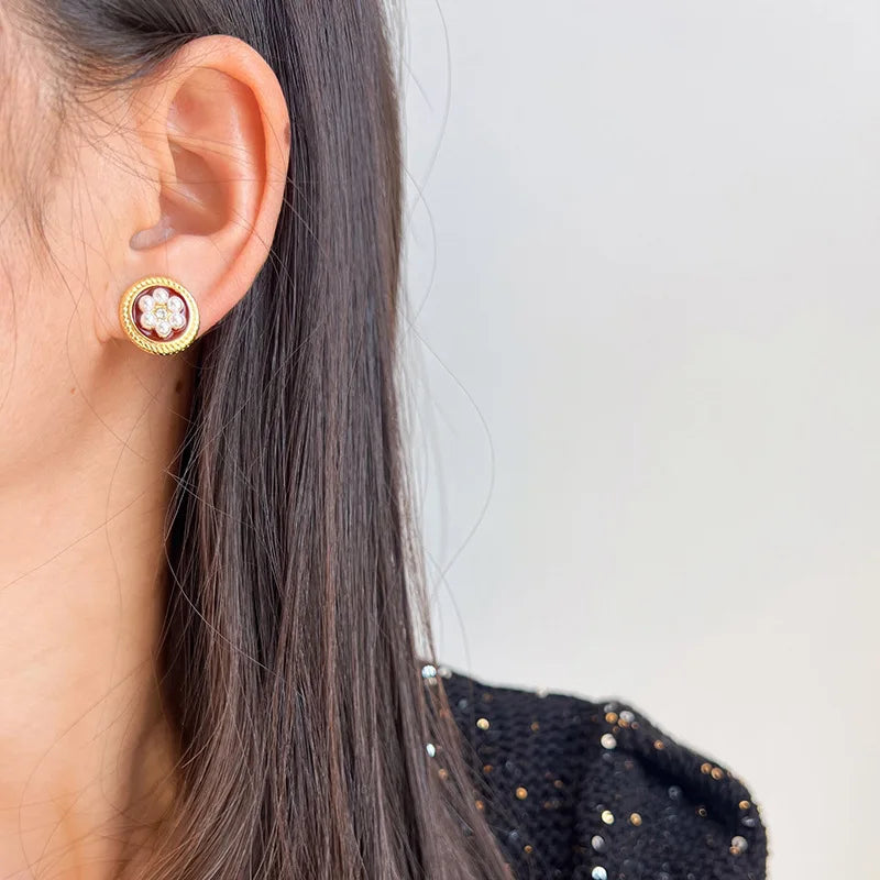 Vintage Round Flower Pearl Rhinestone Enamel Alloy Stud & Clip On No Piercing Women's Fashion Earrings