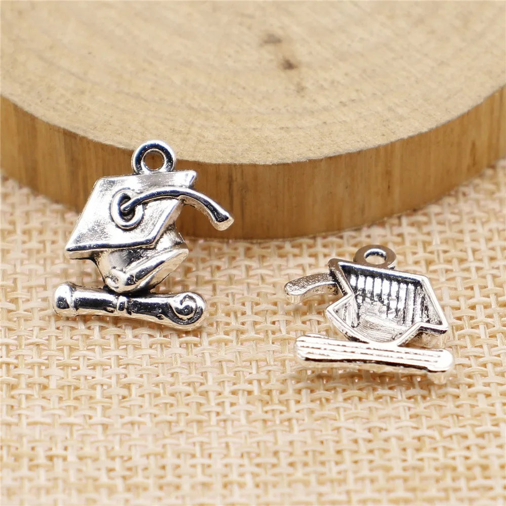 17x16mm 1.5g Antique Silver Zinc Alloy Graduation Cap Charm Pendant for DIY Graduation Jewelry Making