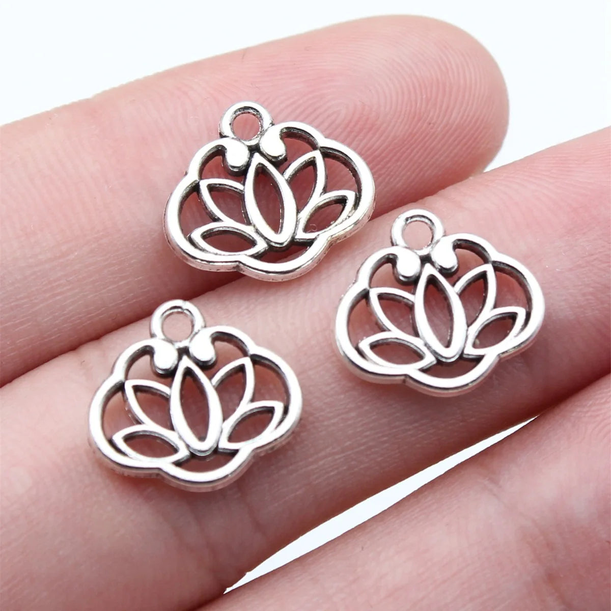14x12mm 0.84g Antique Silver Zinc Alloy Lotus Charm Pendant for DIY Necklace Bracelet Jewelry Making