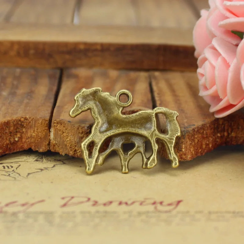 28x21MM Antique Silver Zinc Alloy Horse Family Charm Pendant for DIY Necklace Bracelet Jewelry Making
