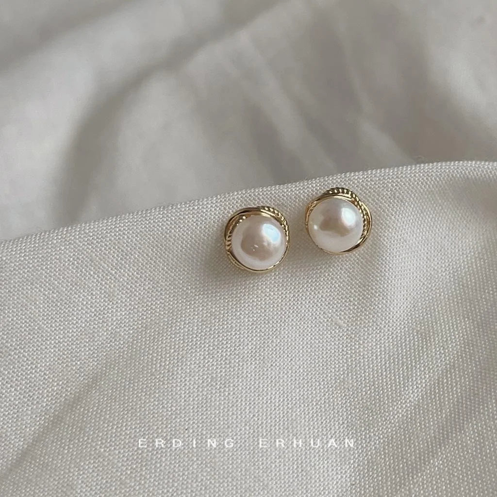 14K Gold Plated Copper Freshwater Pearl Stud Earrings Minimalist Round Geometric Light Luxury Jewelry