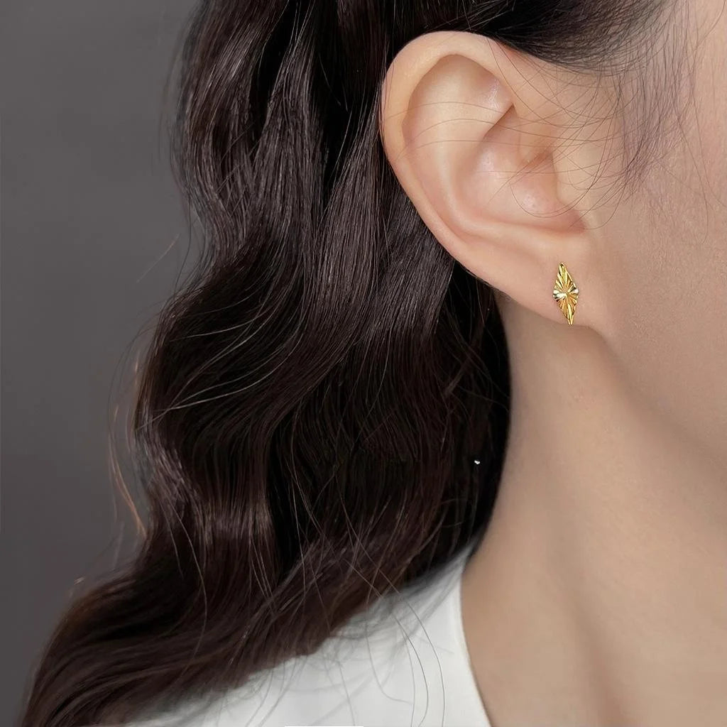 18K Real Gold Plated Copper Rhombus Geometric Faceted Old Money Style Stud Earrings for Women