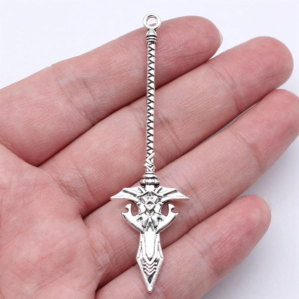 70mm 3.3g Antique Silver Zinc Alloy Cosplay Weapon Spear Charm Pendant for DIY Jewelry Making