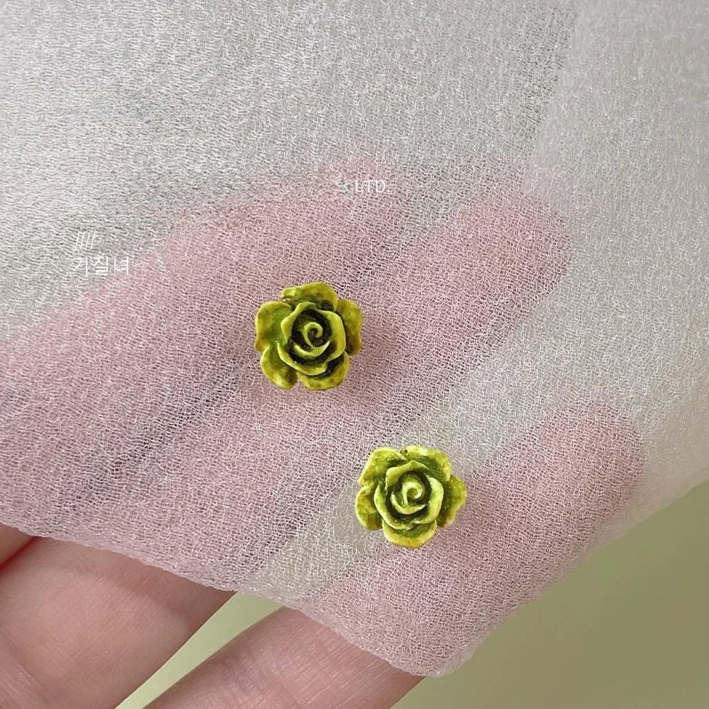 Fresh Green Resin Flower Stud Earrings Silver Plated Pin Simple Forest Style Jewelry