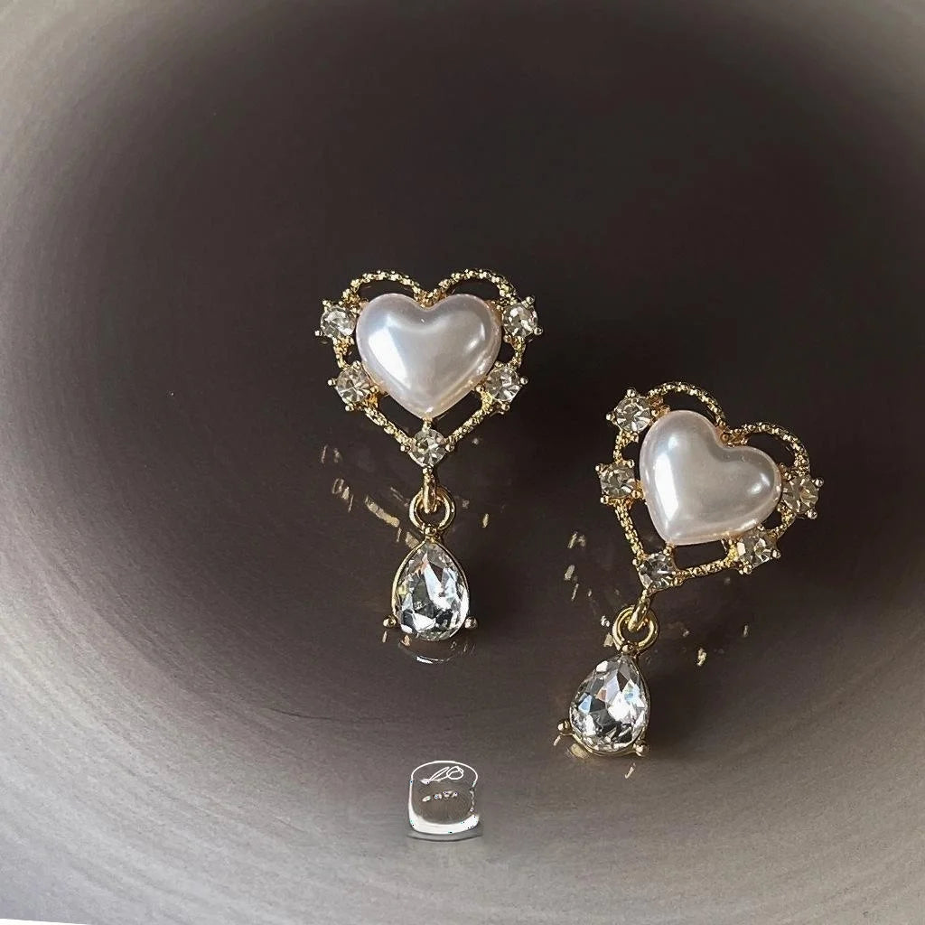 Vintage 14K Plated Alloy Heart Pearl Glass Teardrop Stud Earrings For Women