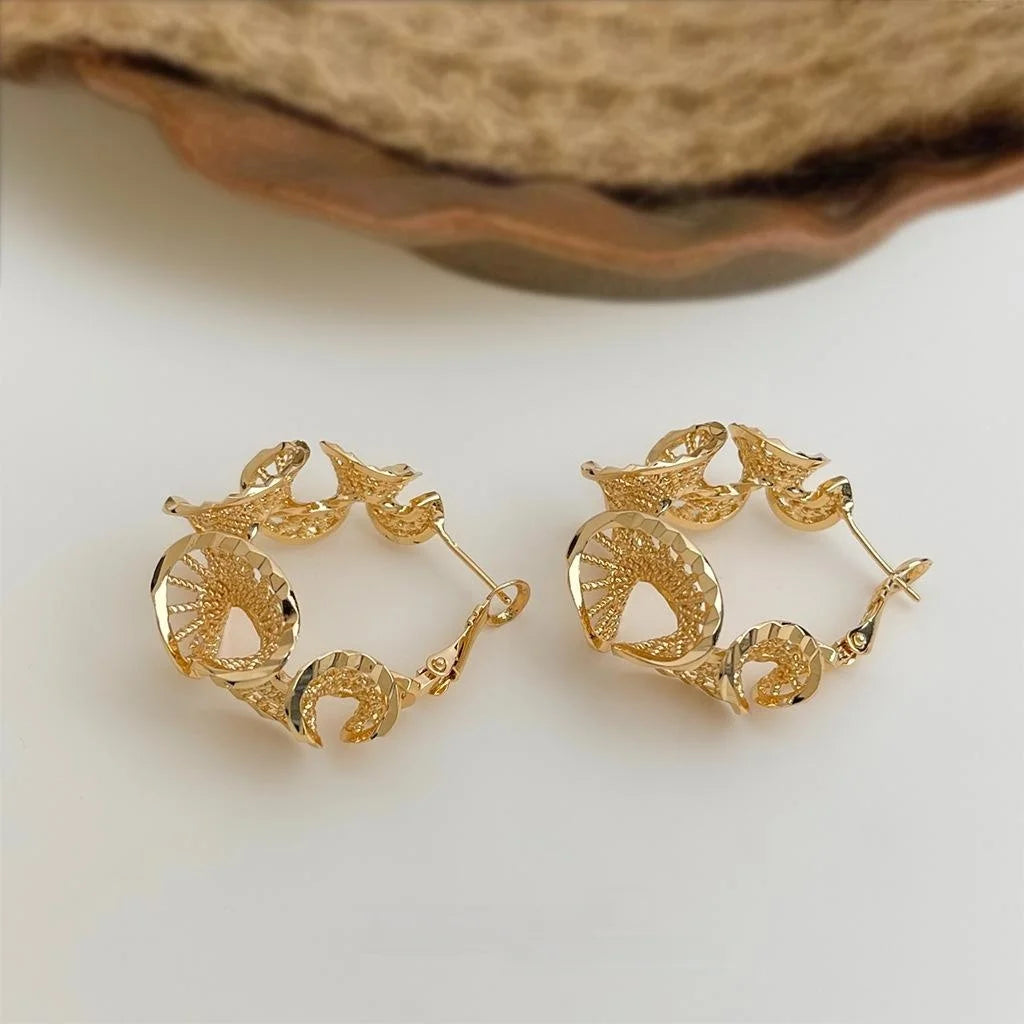 Premium Copper Lace Floral Geometric Twisted Hoop Earrings Heavy Texture Fashion Jewelry