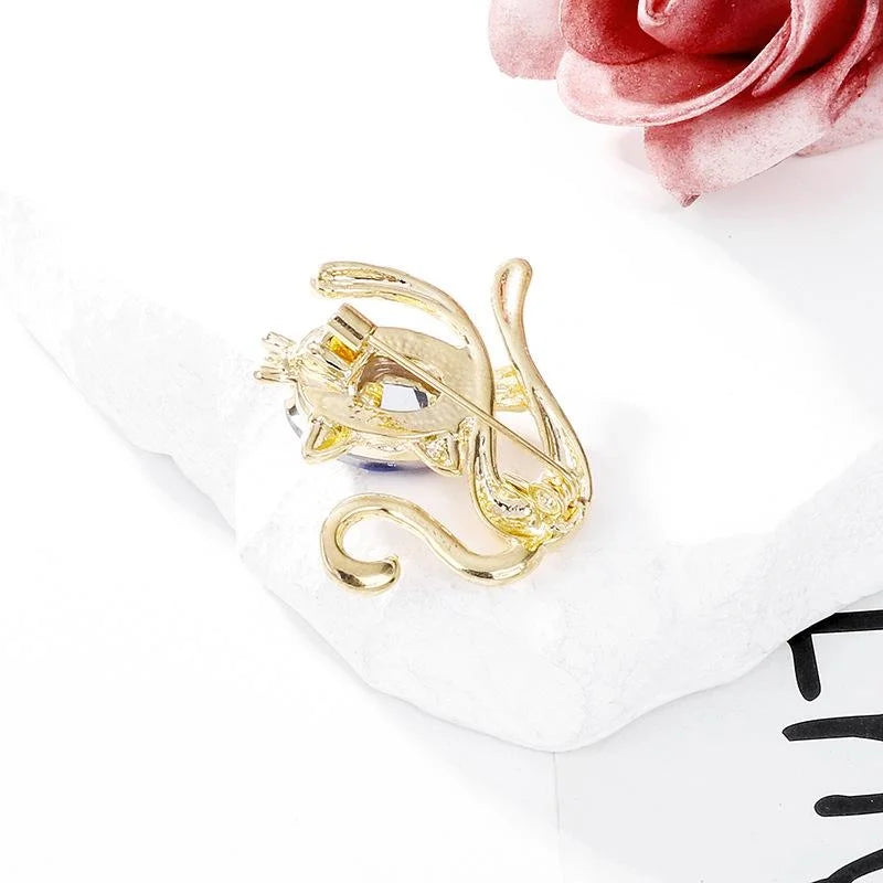 Cute Crystal Cat Brooch With Blue Rhinestone And Gold Alloy Finish, Elegant Animal Lapel Pin Gift