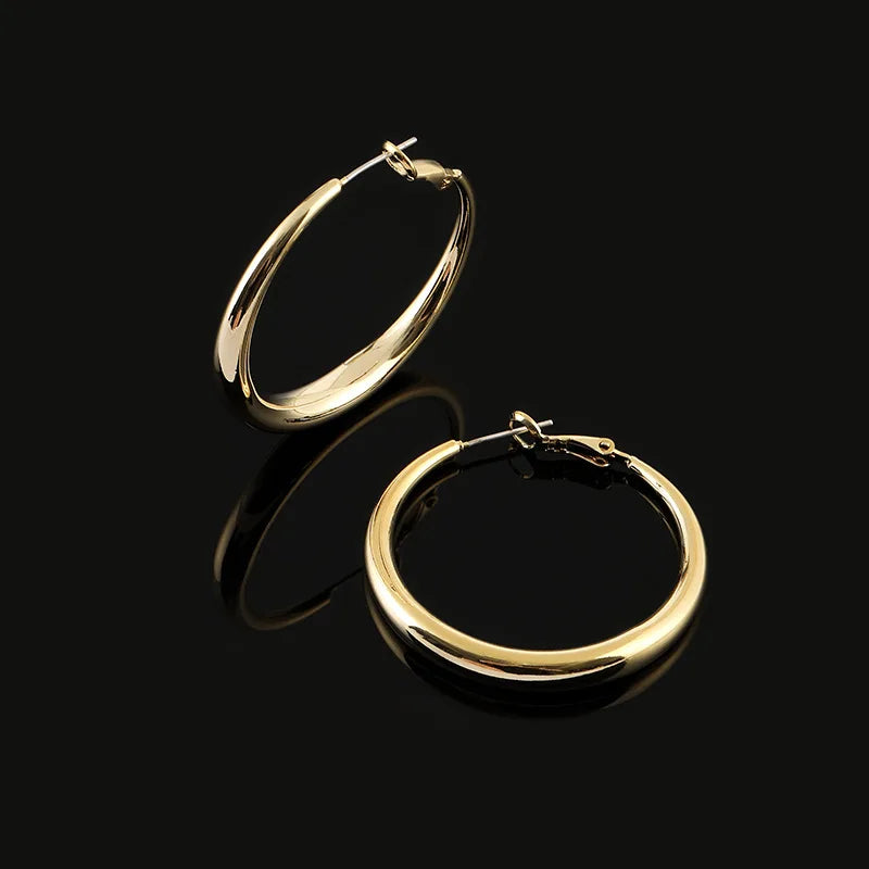 Elegant Gold Alloy Large Hoop Stud & Clip On No Piercing Minimalist Commuter Round Hoop Earrings