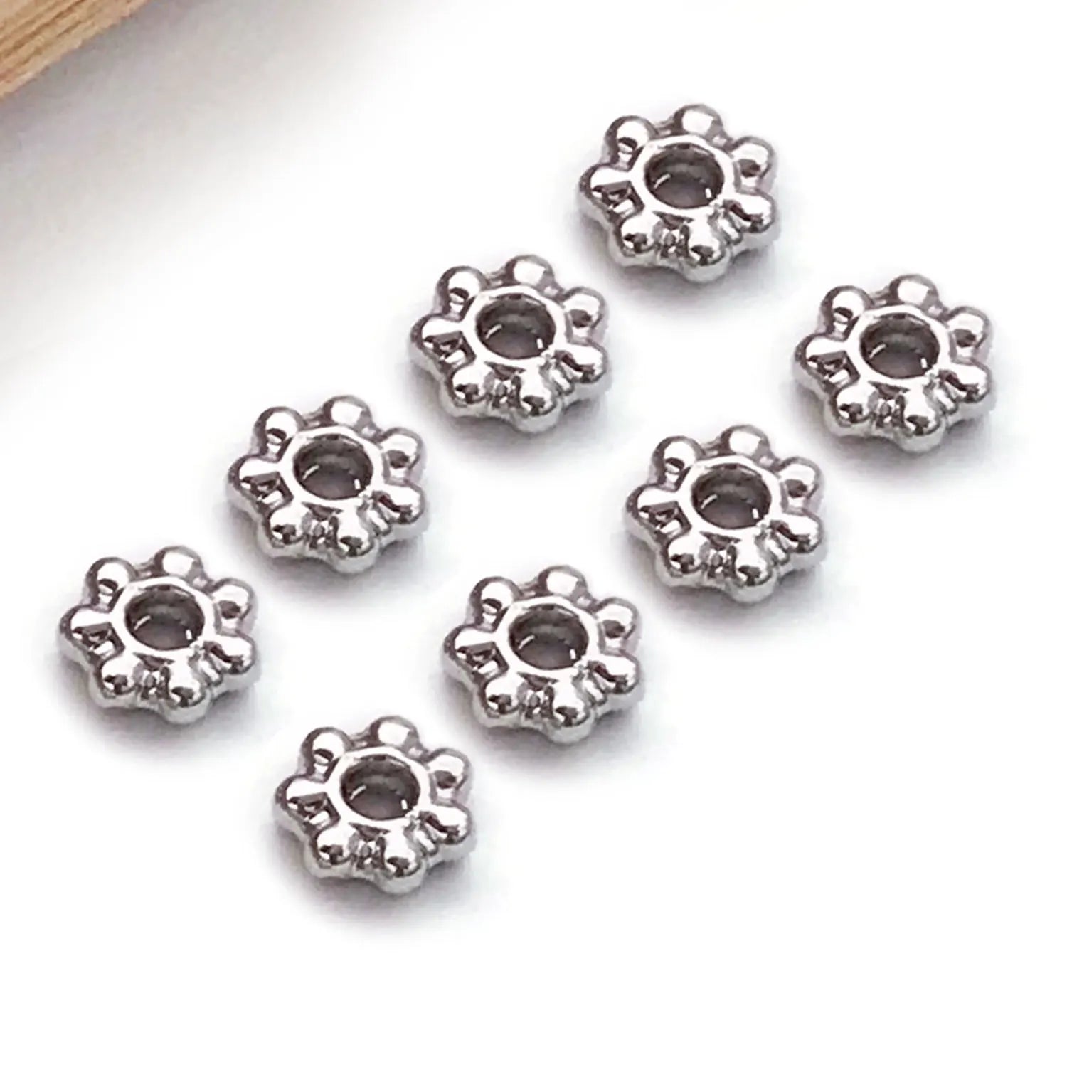 Zinc Alloy White Gold Tone Snowflake Spacer Bead for Bracelet Necklace Making
