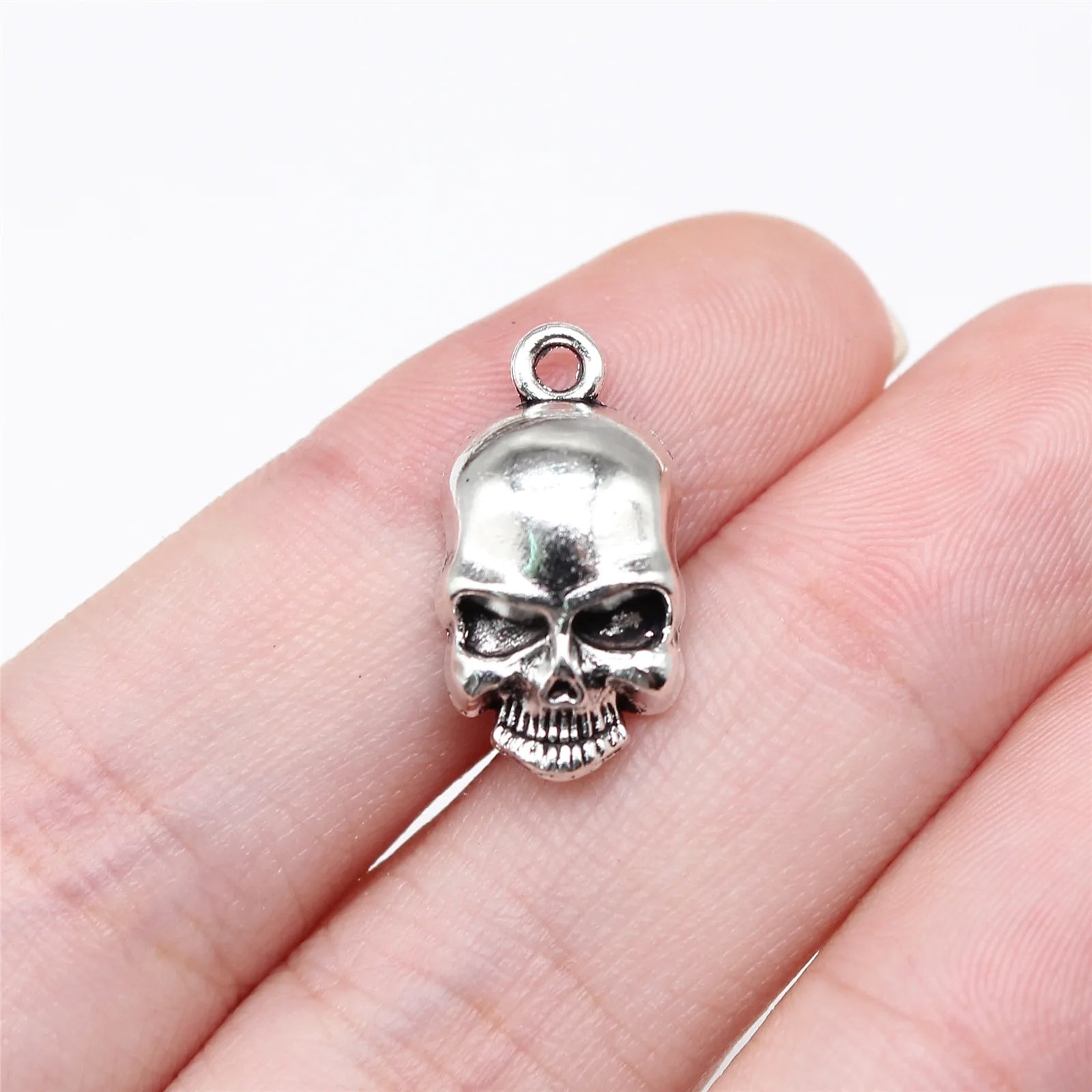 18x10mm 1.2g Antique Silver Zinc Alloy Skull Charm Pendant for DIY Necklace Bracelet Jewelry Making