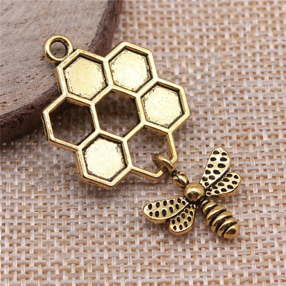 46x25mm 4g Multicolor Zinc Alloy Honeycomb Bee Charm Pendant for DIY Necklace Bracelet Jewelry Making