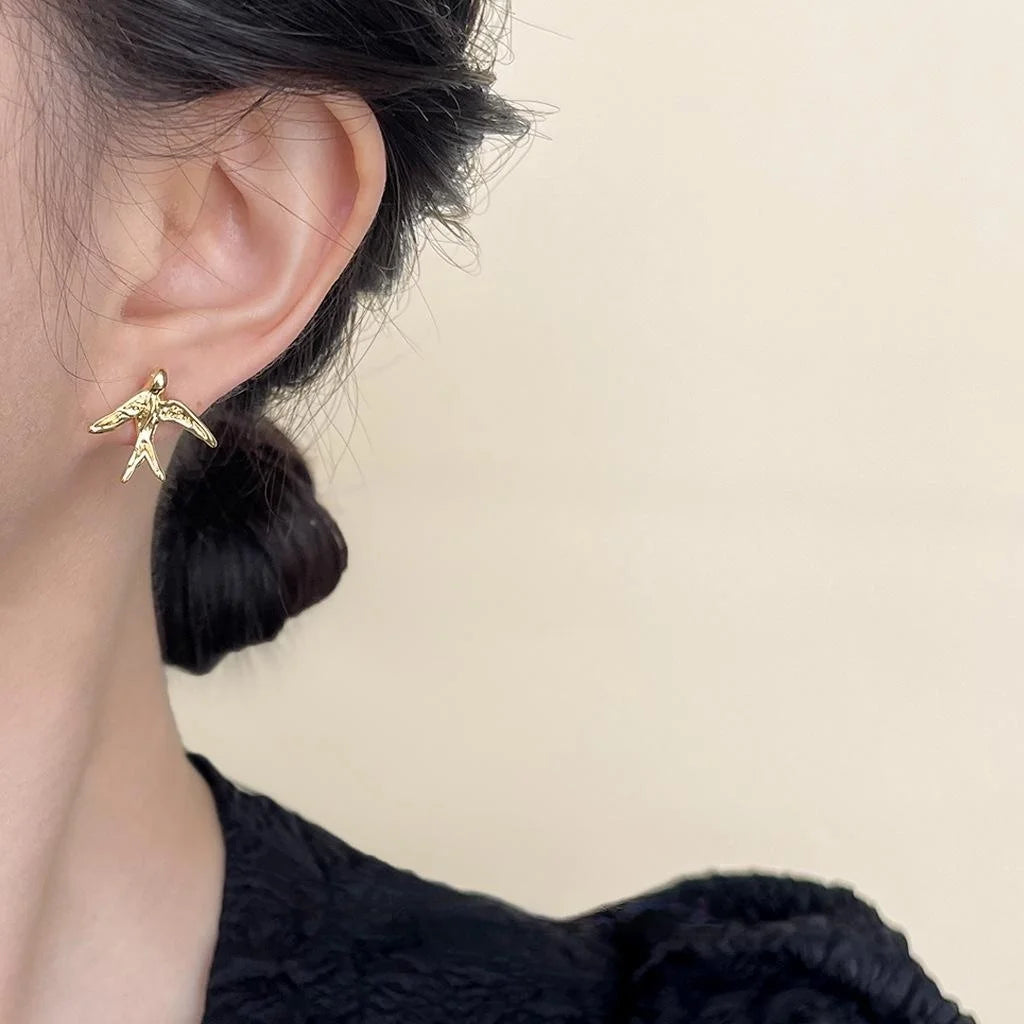 14K Gold Plated Copper Flying Bird Stud Earrings, Minimalist Light Luxury Women's Jewelry