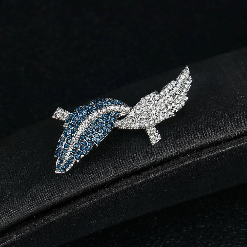 Elegant Two Tone Maple Leaf Rhinestone Alloy Brooch, Blue Crystal Lapel Pin Corsage Suit Accessory Gift