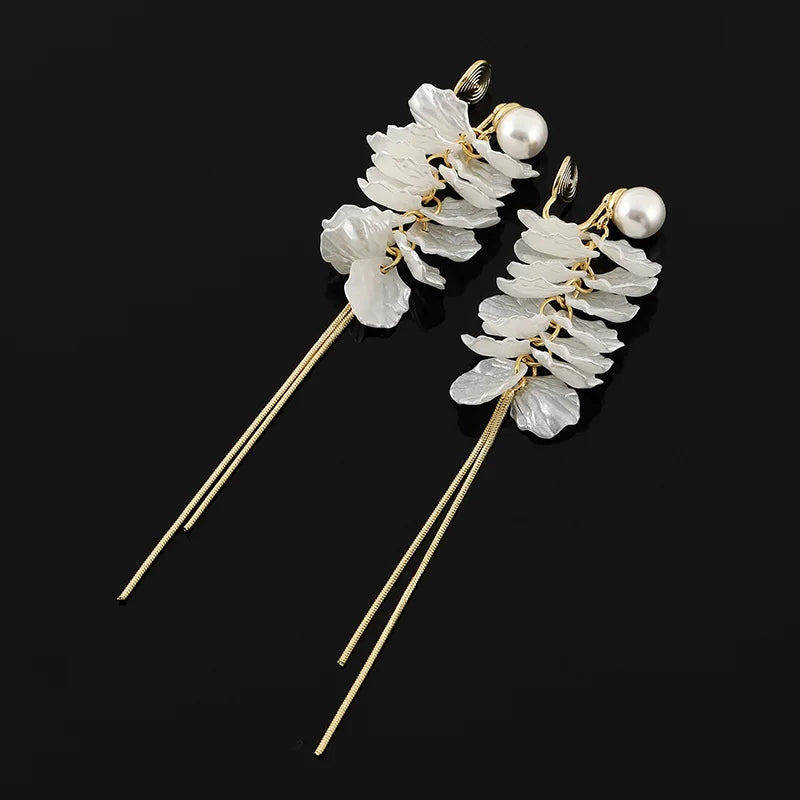 Elegant Pearl Flower Petal Statement Long Tassel Alloy Stud & Clip On No Piercing Dangle Earrings