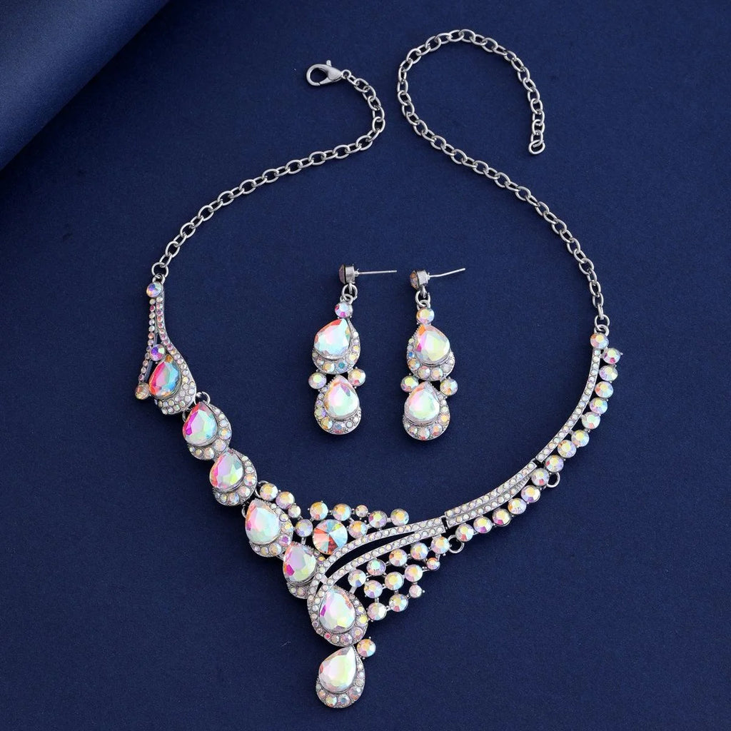 Luxury Green Teardrop Crystal Rhinestone Jewelry Set, Elegant Statement Necklace Earrings For Banquet