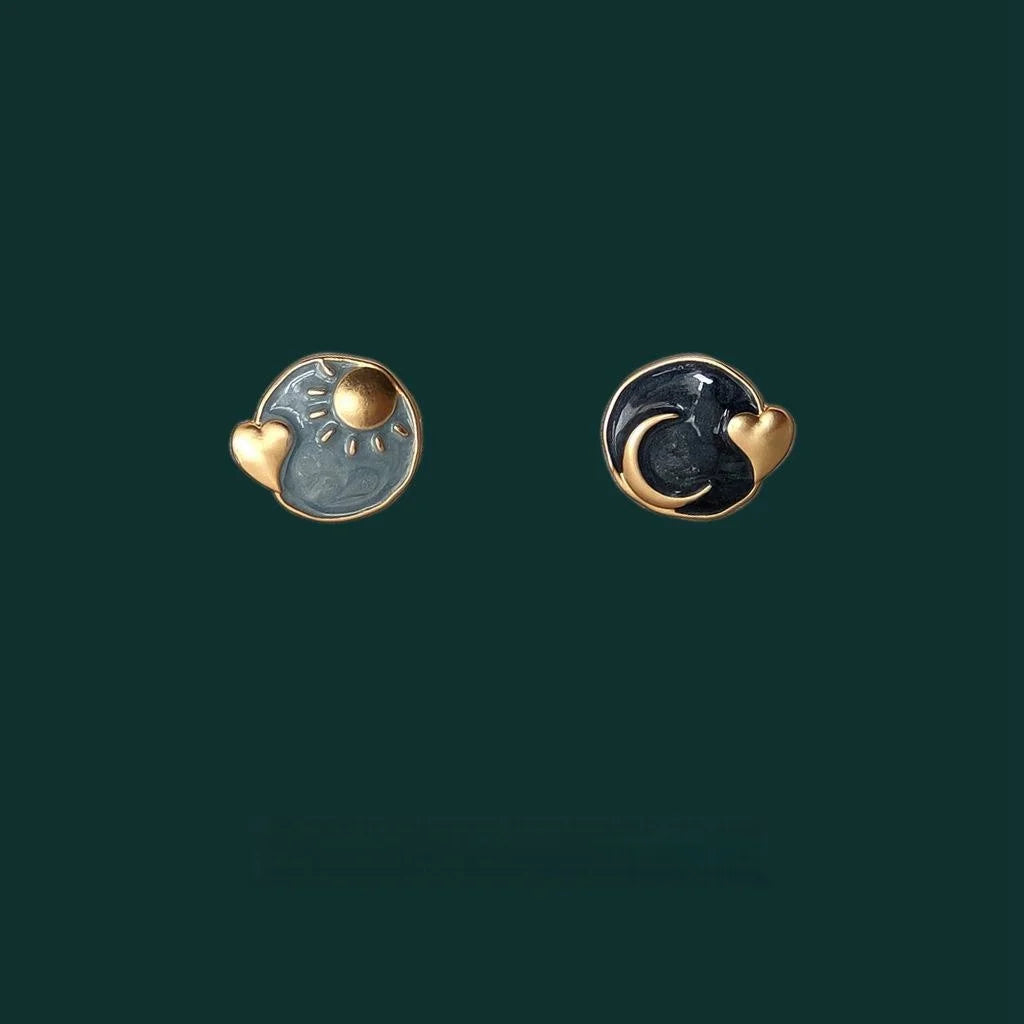 Korean Japanese Retro Alloy Sun Moon Stud Earrings Asymmetric Starry Sky Heart Oil Drip