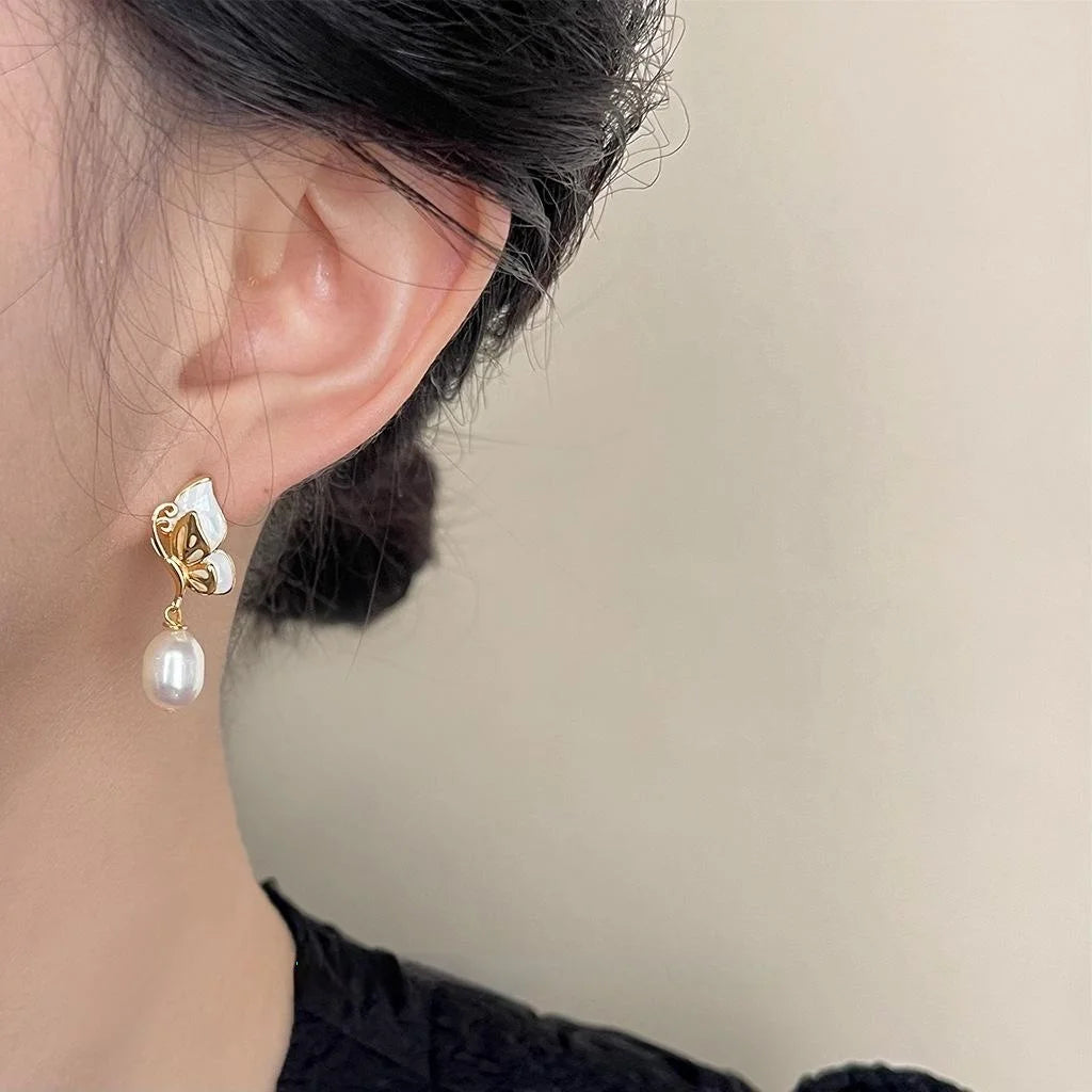 Elegant French Butterfly Drop Earrings Copper Shell Freshwater Pearl Handmade Light Luxury Jewelry